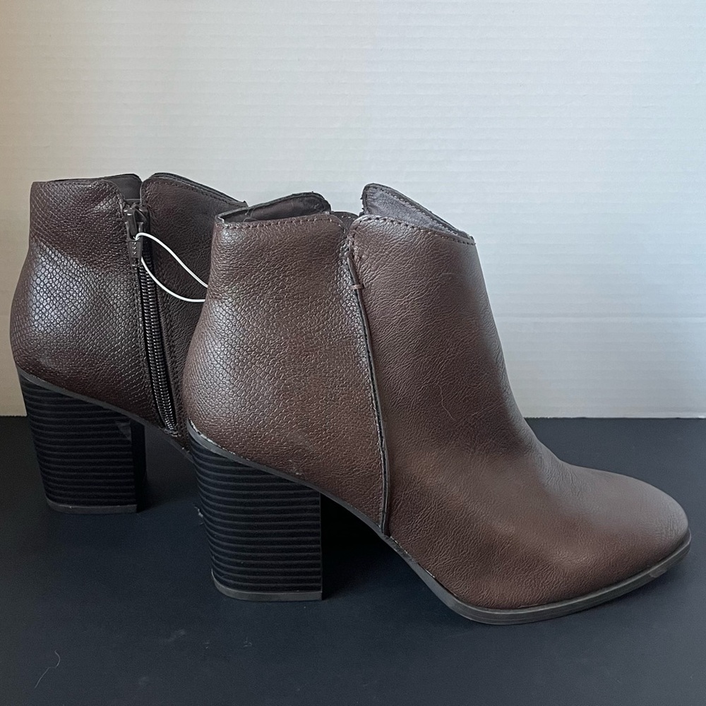 Women's Brown faux Leather Ankle Boots with Block Heel